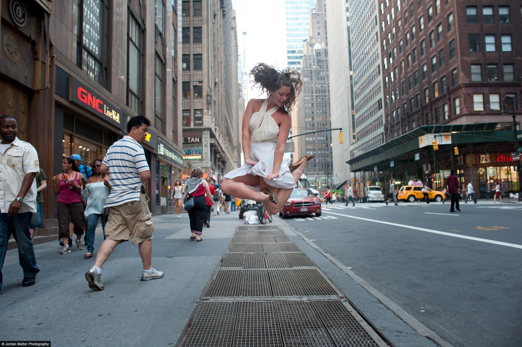 New York, NY - Jennifer Jones